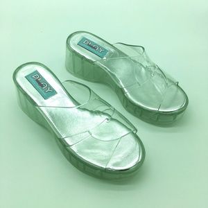 Play By Jeffrey Campbell Jelly Sandals size 8 NEW